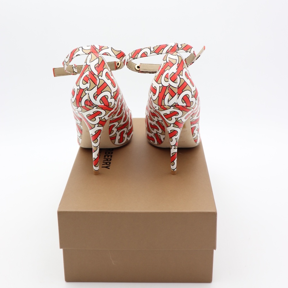 🥳HOST PICK🥳 Burberry Wiltkin Logomania Triple Stud Pumps Heels - Picture 6 of 7